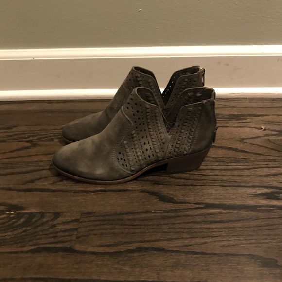 vince camuto prasata bootie tornado